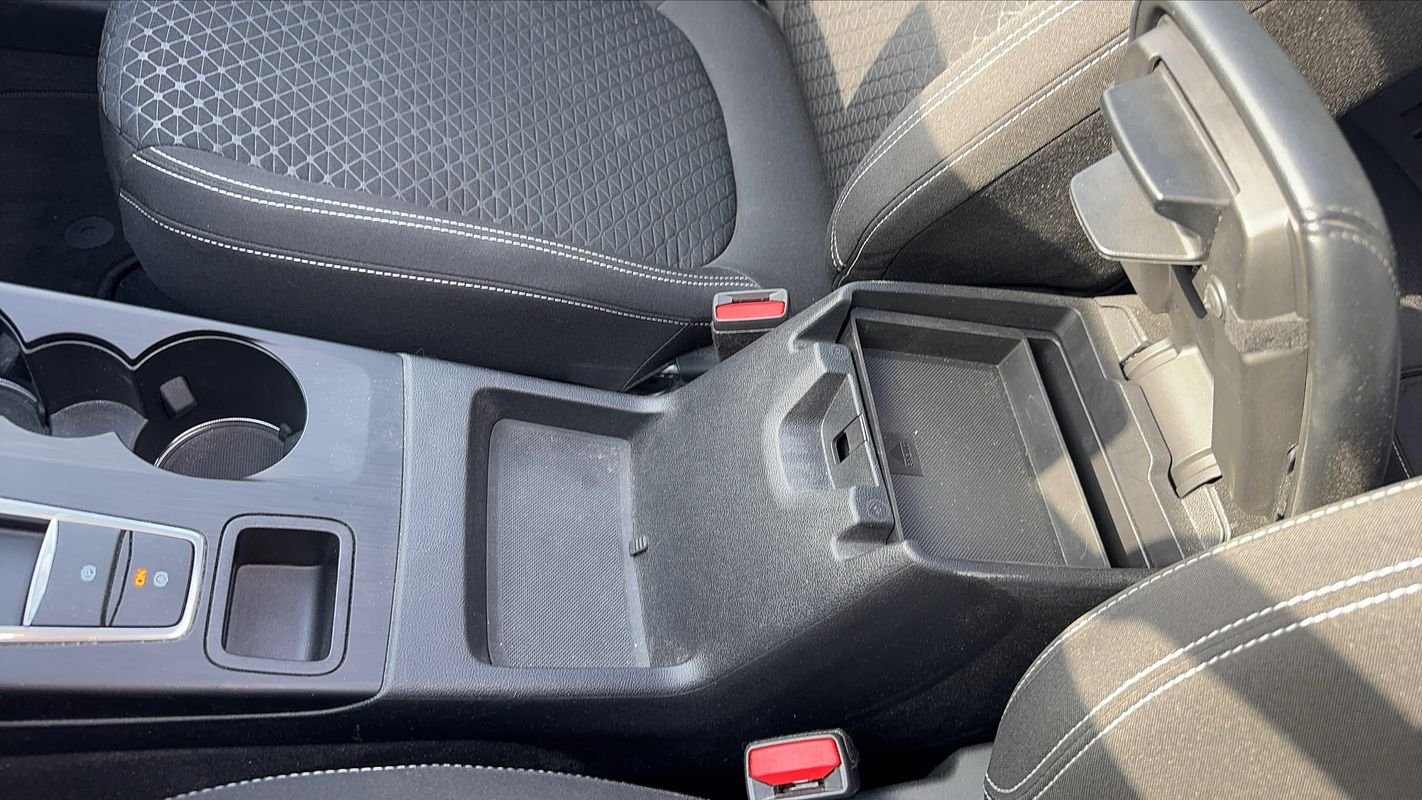 Ford Kuga - Photo 28