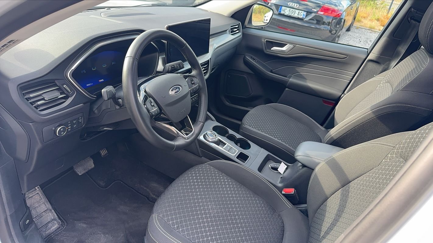 Ford Kuga - Photo 8