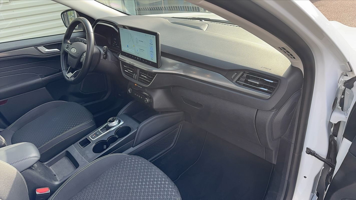 Ford Kuga - Photo 10