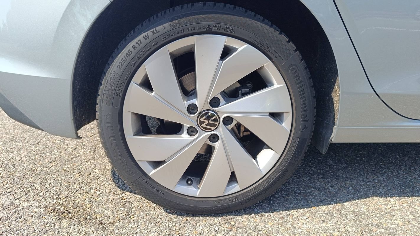 Volkswagen Golf - Photo 16