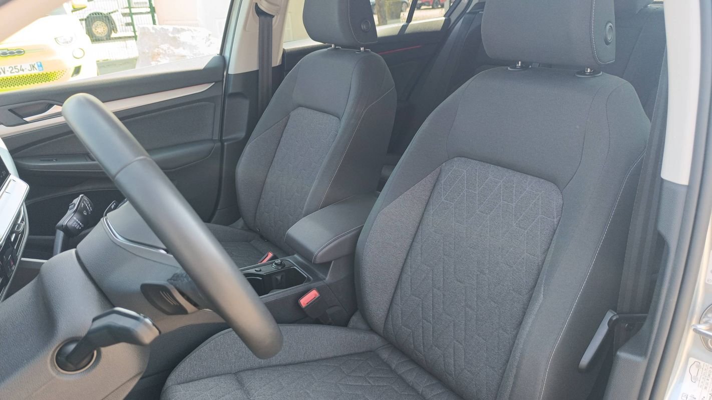Volkswagen Golf - Photo 27