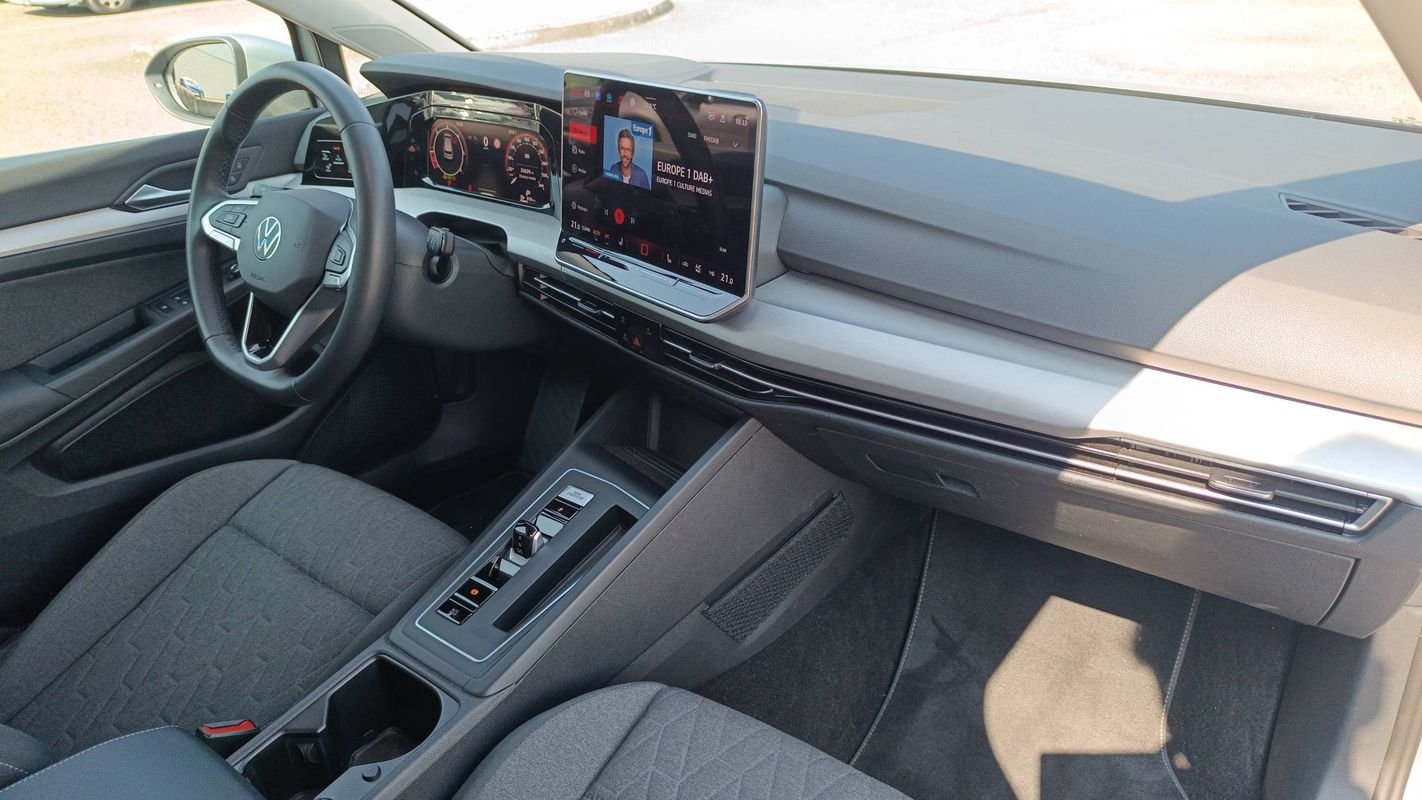 Volkswagen Golf - Photo 10