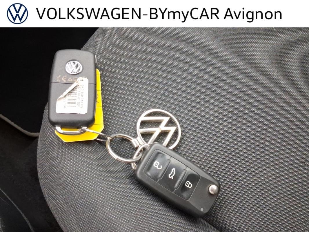 Volkswagen E-Up! - Photo 31