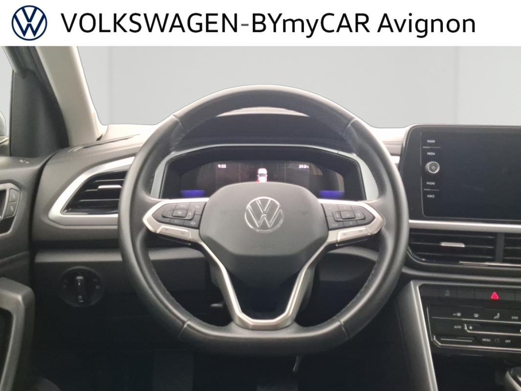 Volkswagen T-Roc - Photo 11