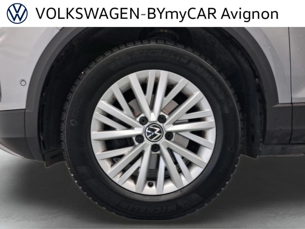 Volkswagen T-Roc - Photo 17