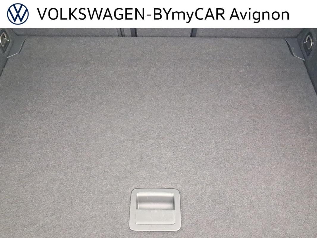 Volkswagen T-Roc - Photo 33