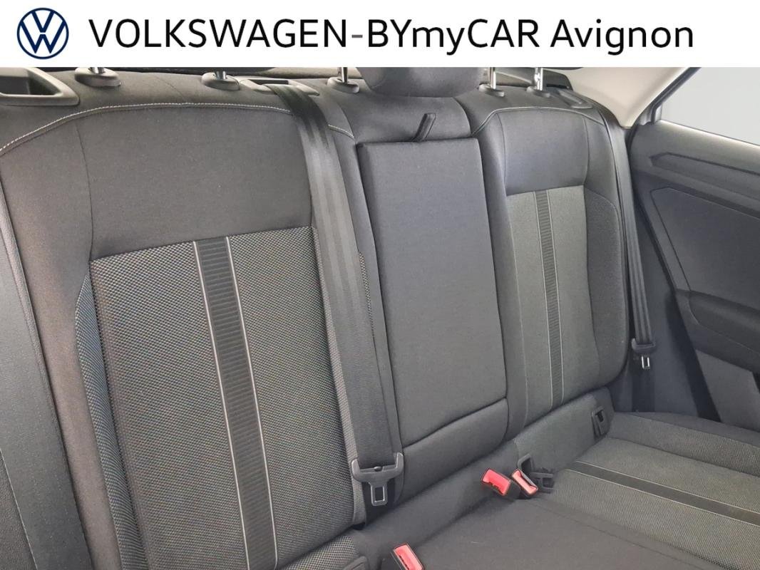 Volkswagen T-Roc - Photo 34