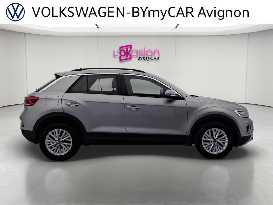 Volkswagen T-Roc - Photo 6