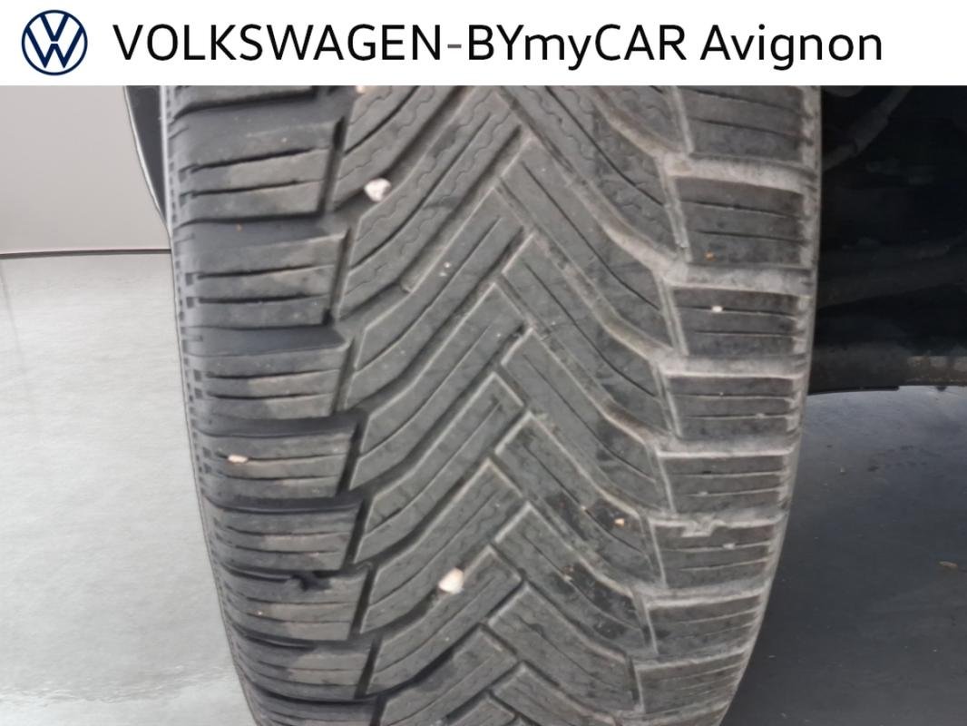 Volkswagen T-Roc - Photo 9