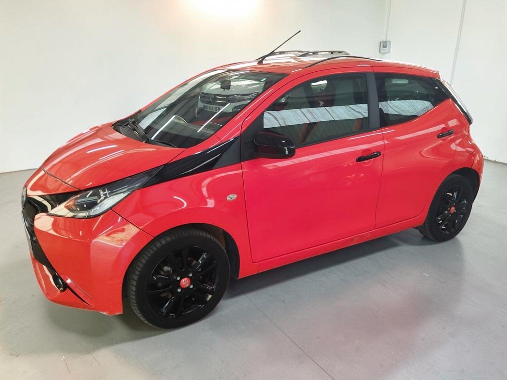 Toyota Aygo - Photo 6