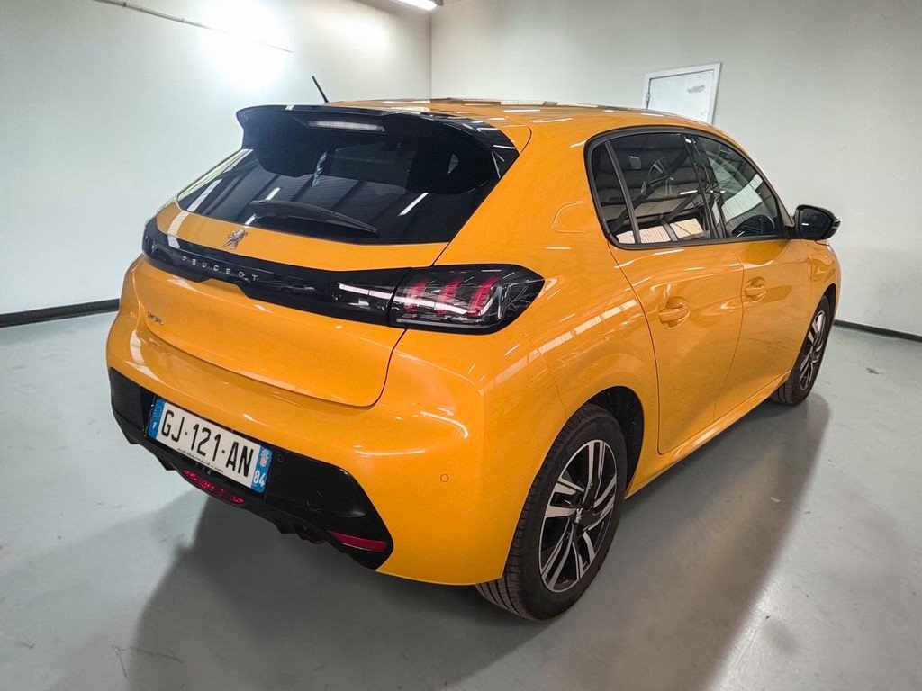 Peugeot 208 - Photo 2