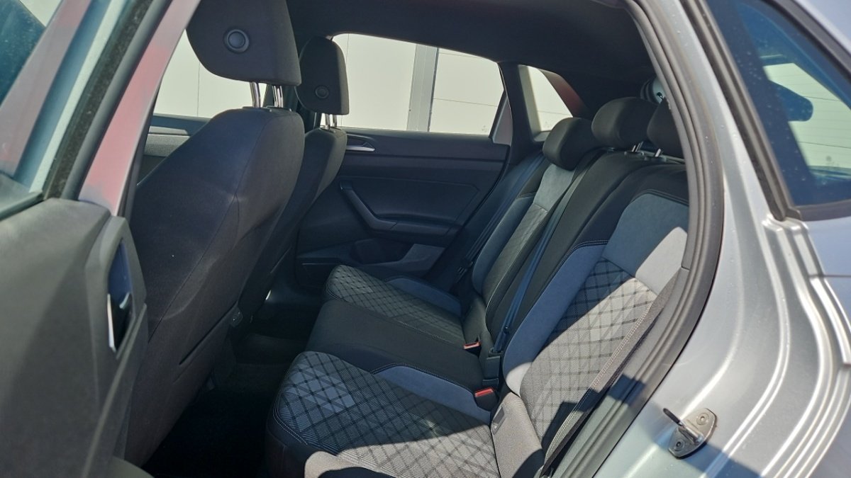 Volkswagen Polo - Photo 11