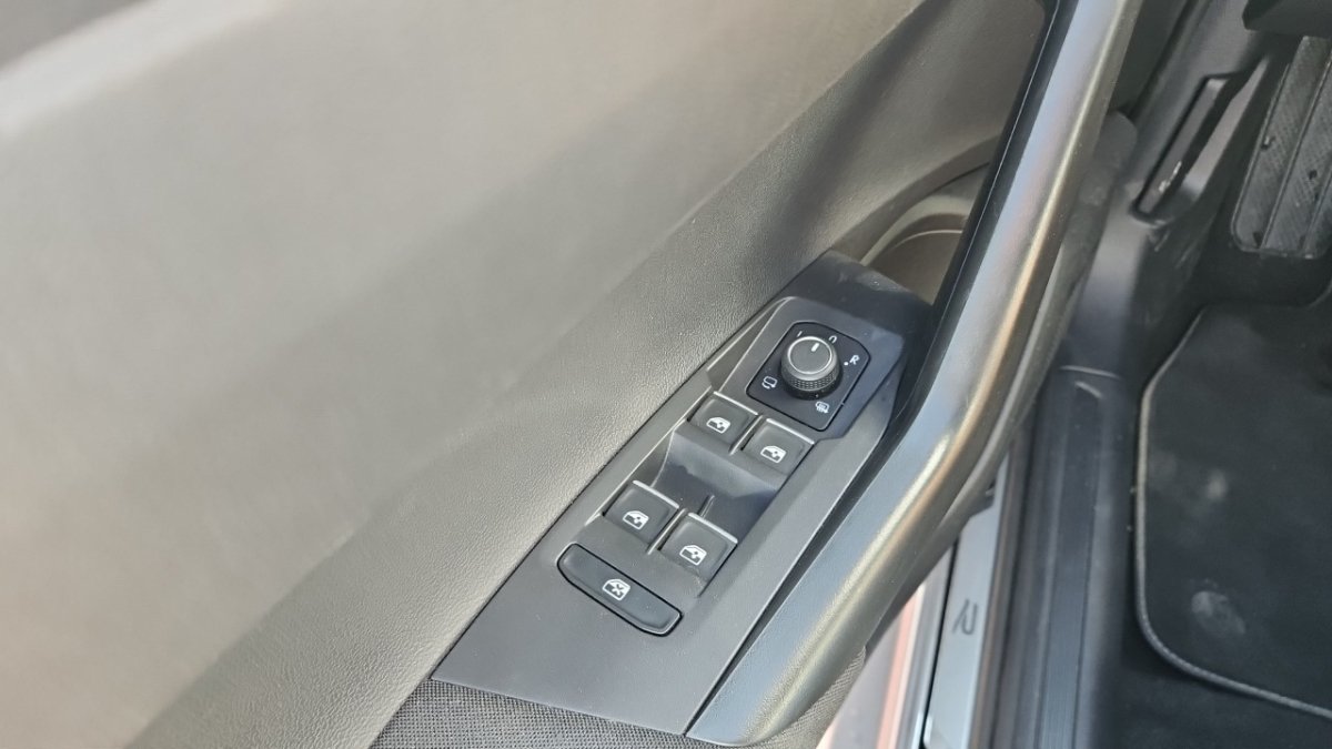 Volkswagen Polo - Photo 24