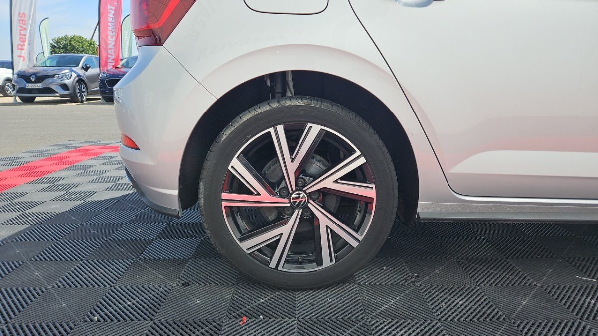 Volkswagen Polo - Photo 8
