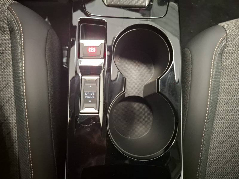 Peugeot 208 - Photo 19