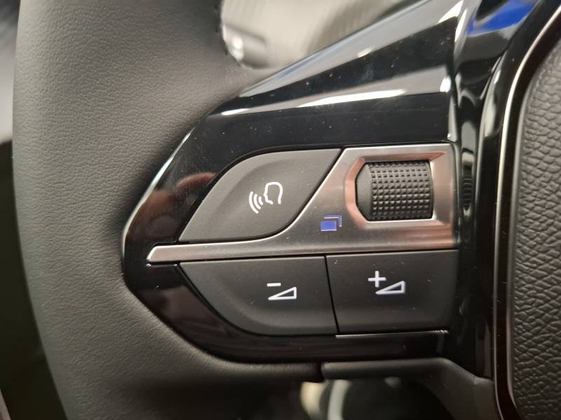 Peugeot 208 - Photo 22