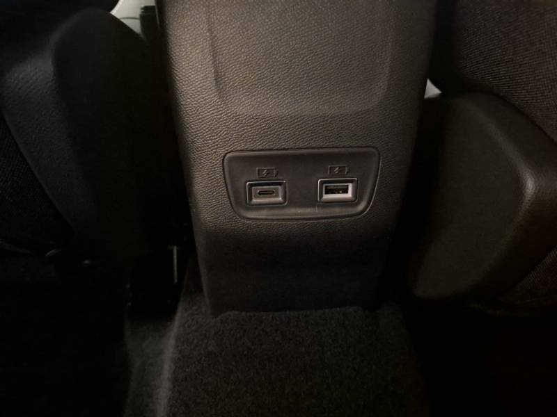 Peugeot 208 - Photo 28