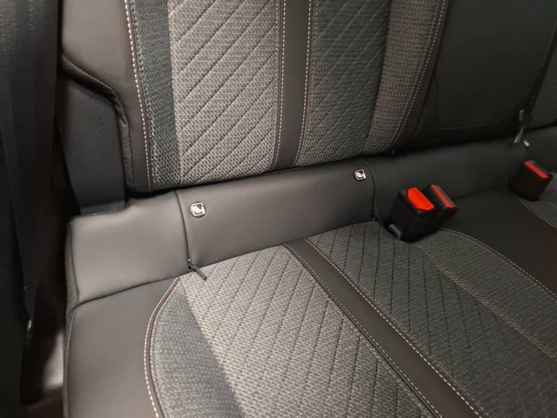 Peugeot 208 - Photo 33