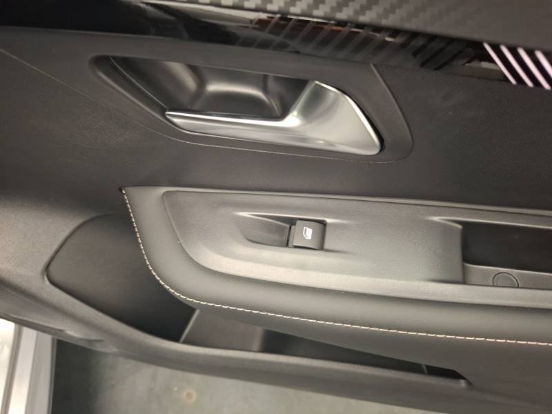 Peugeot 208 - Photo 36