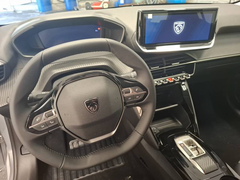Peugeot 208 - Photo 10