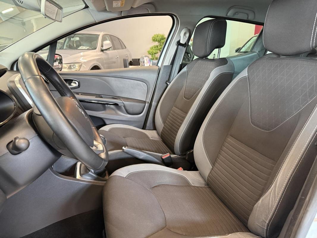 Renault Clio - Photo 12