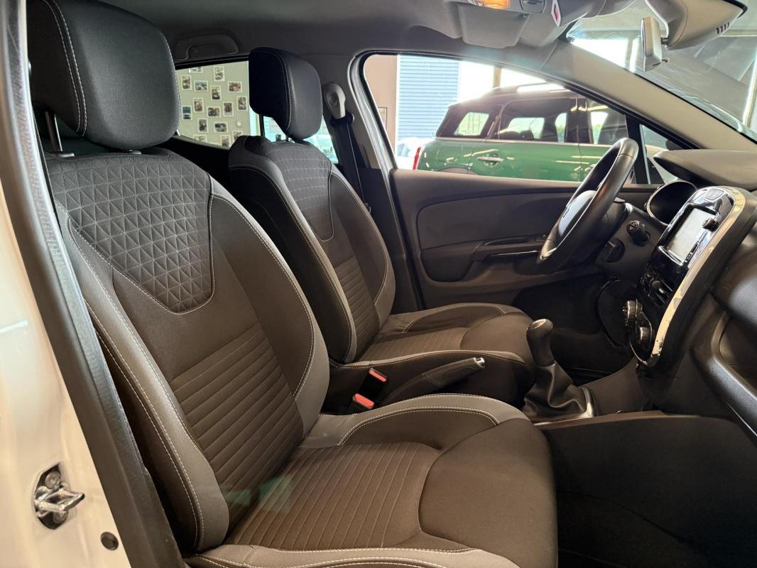 Renault Clio - Photo 14