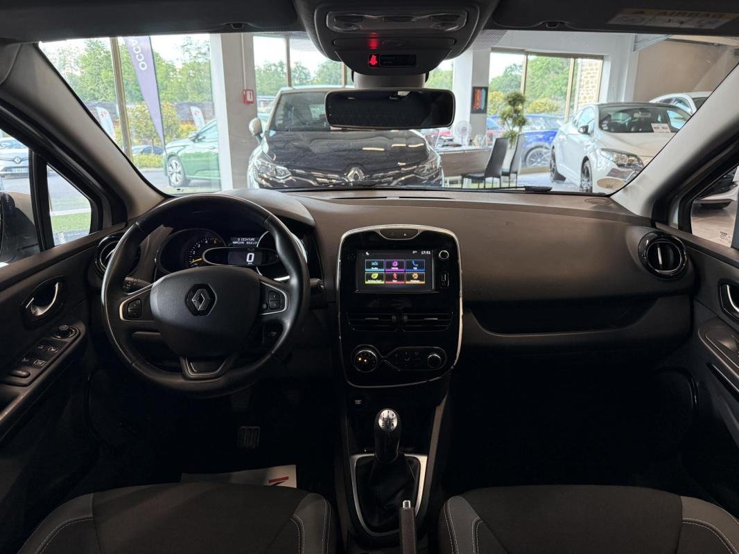 Renault Clio - Photo 16