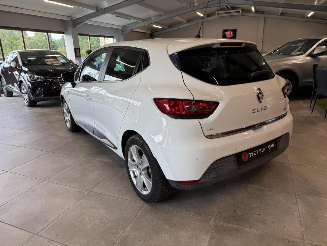 Renault Clio - Photo 4