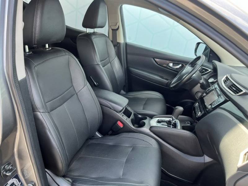 Nissan Qashqai - Photo 22