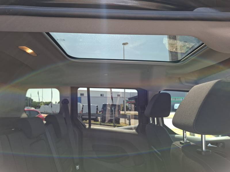 Ford Tourneo - Photo 16