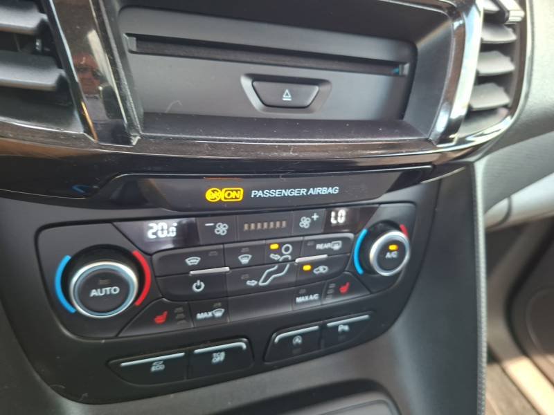 Ford Tourneo - Photo 30