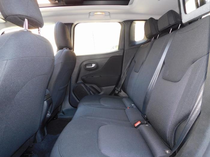 Jeep Renegade - Photo 20