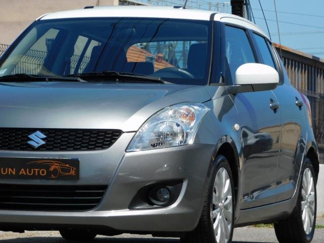 Suzuki Swift - Photo 12