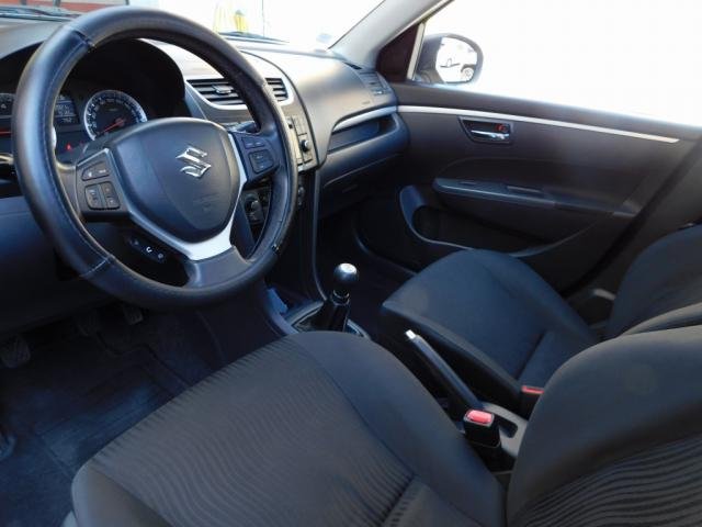 Suzuki Swift - Photo 15
