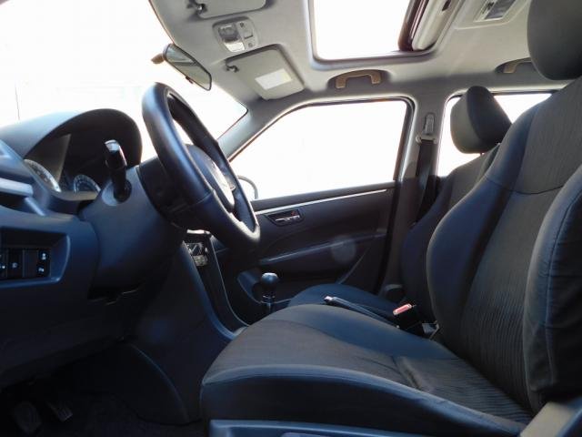 Suzuki Swift - Photo 16