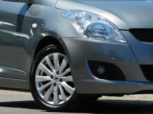 Suzuki Swift - Photo 3