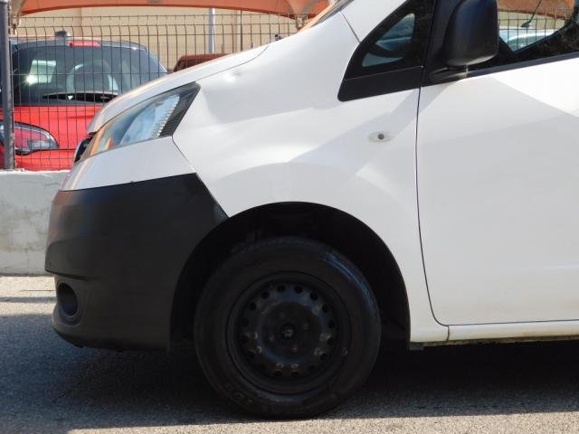 Nissan NV200 - Photo 12