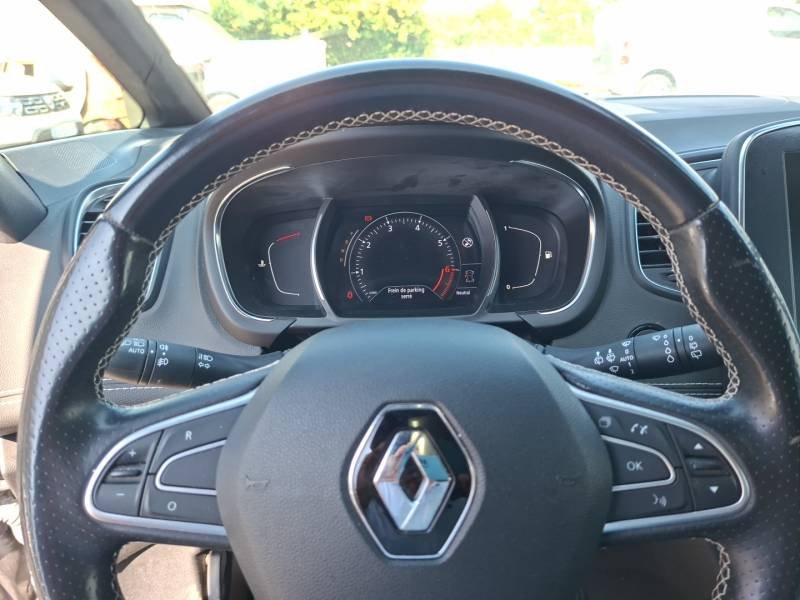 Renault Scénic - Photo 23