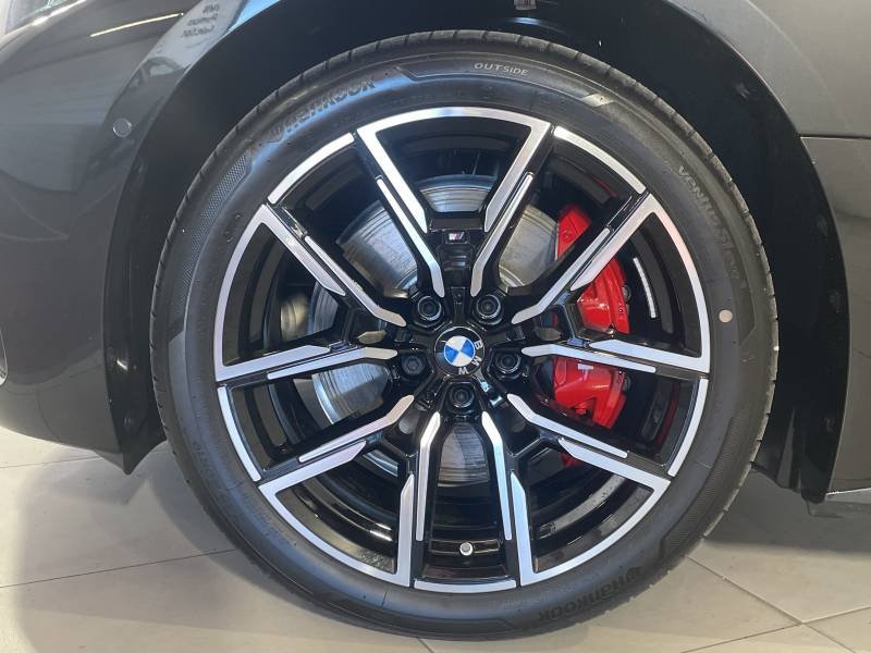 BMW i4 - Photo 11