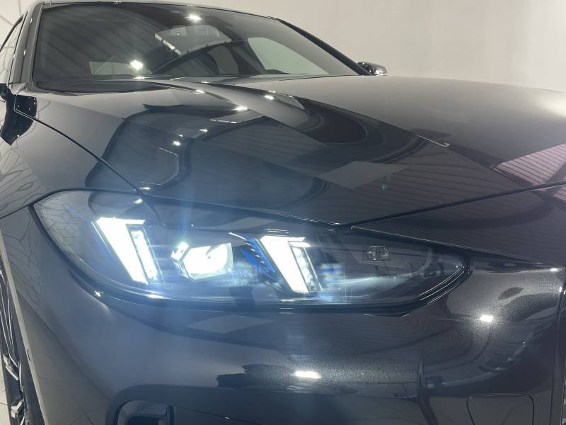 BMW i4 - Photo 15