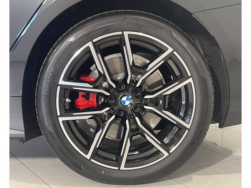 BMW i4 - Photo 16