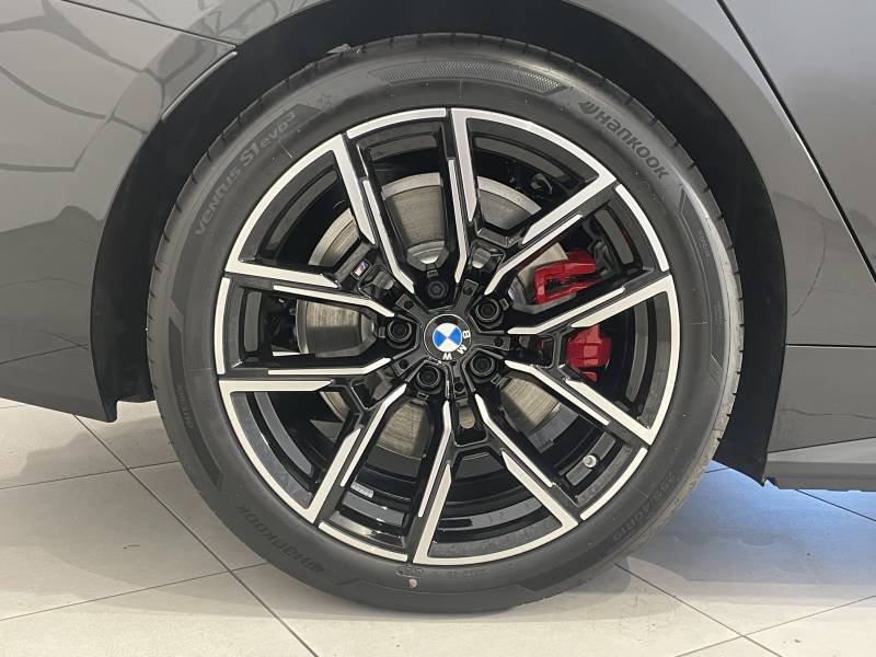 BMW i4 - Photo 19