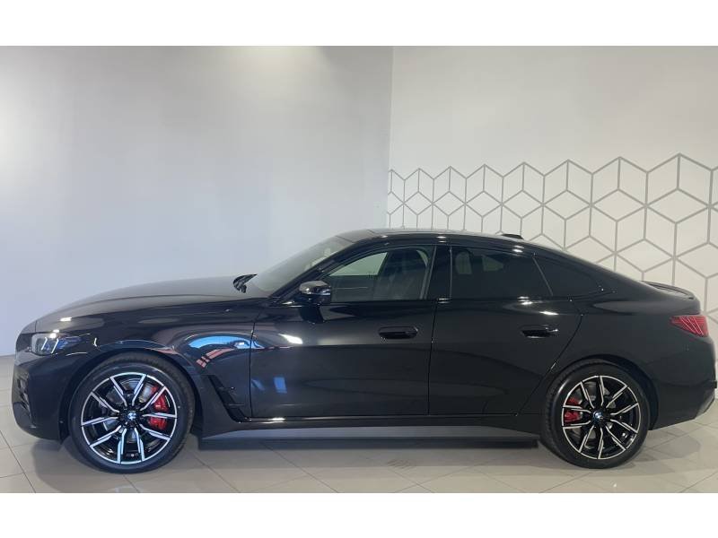 BMW i4 - Photo 2