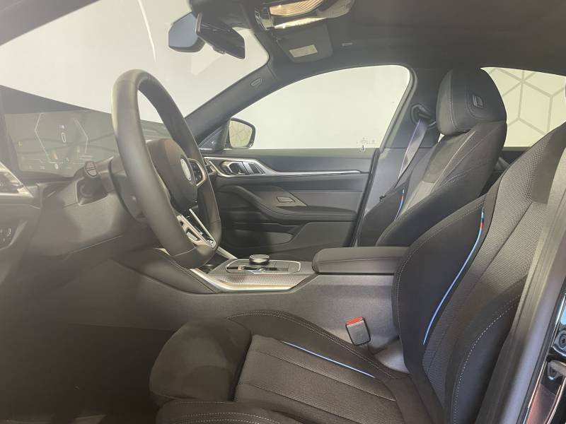 BMW i4 - Photo 22