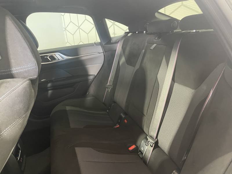 BMW i4 - Photo 25