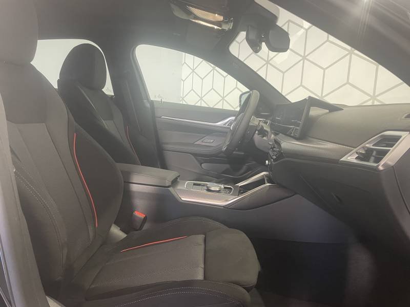 BMW i4 - Photo 31