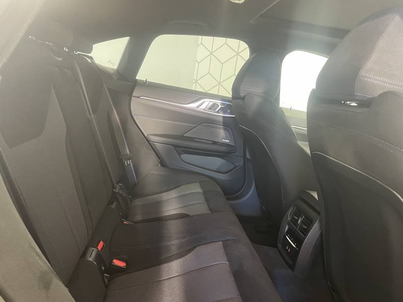 BMW i4 - Photo 34