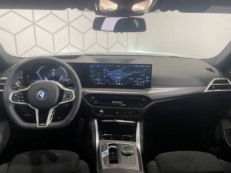 BMW i4 - Photo 8