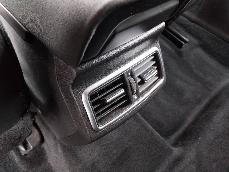 Renault Mégane - Photo 24