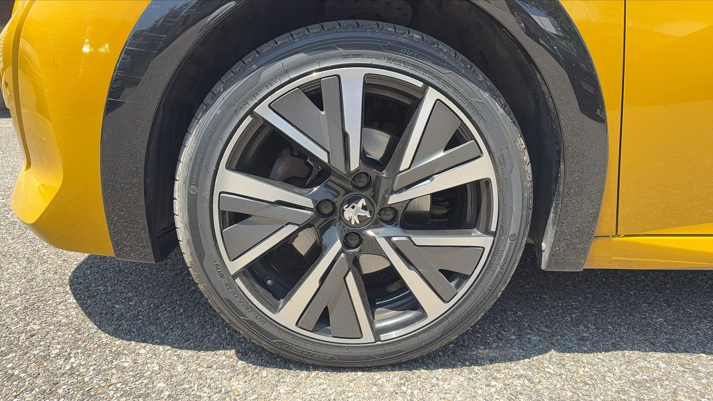 Peugeot 208 - Photo 18